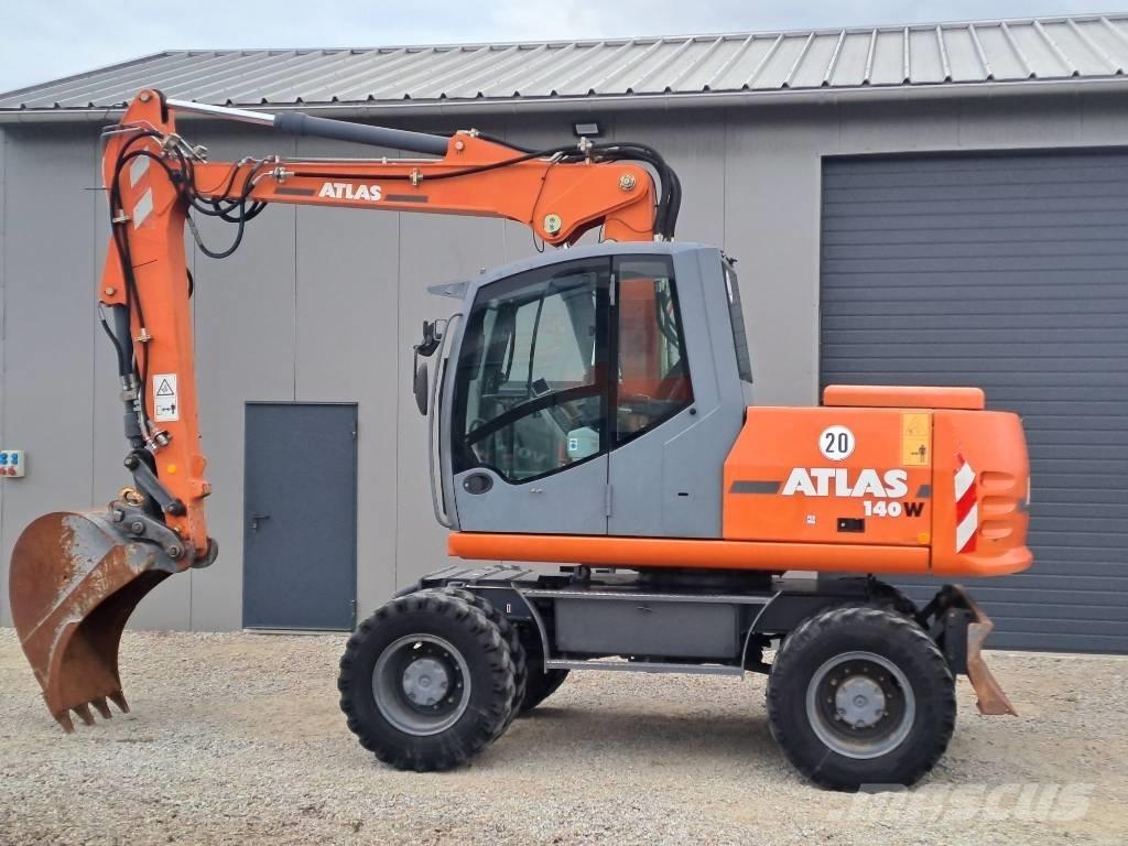 Atlas 140 W Ratasekskavaatorid