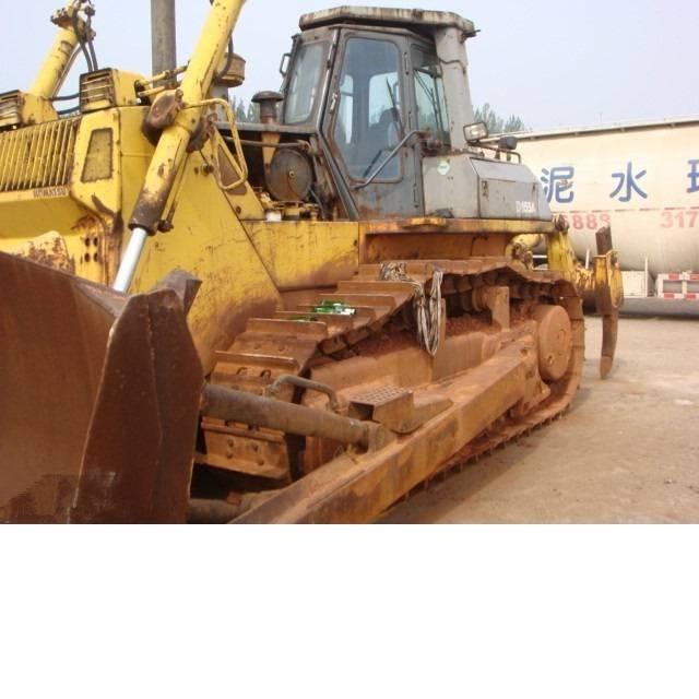 Komatsu d155a-2 Buldooserid