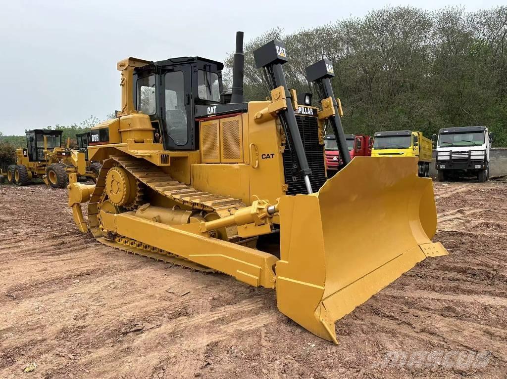 CAT D 8 R Buldooserid