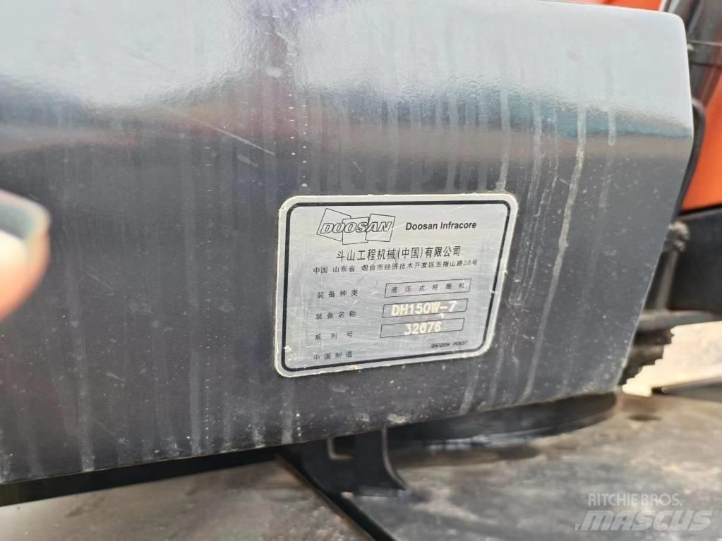 Doosan 150 W Ratasekskavaatorid