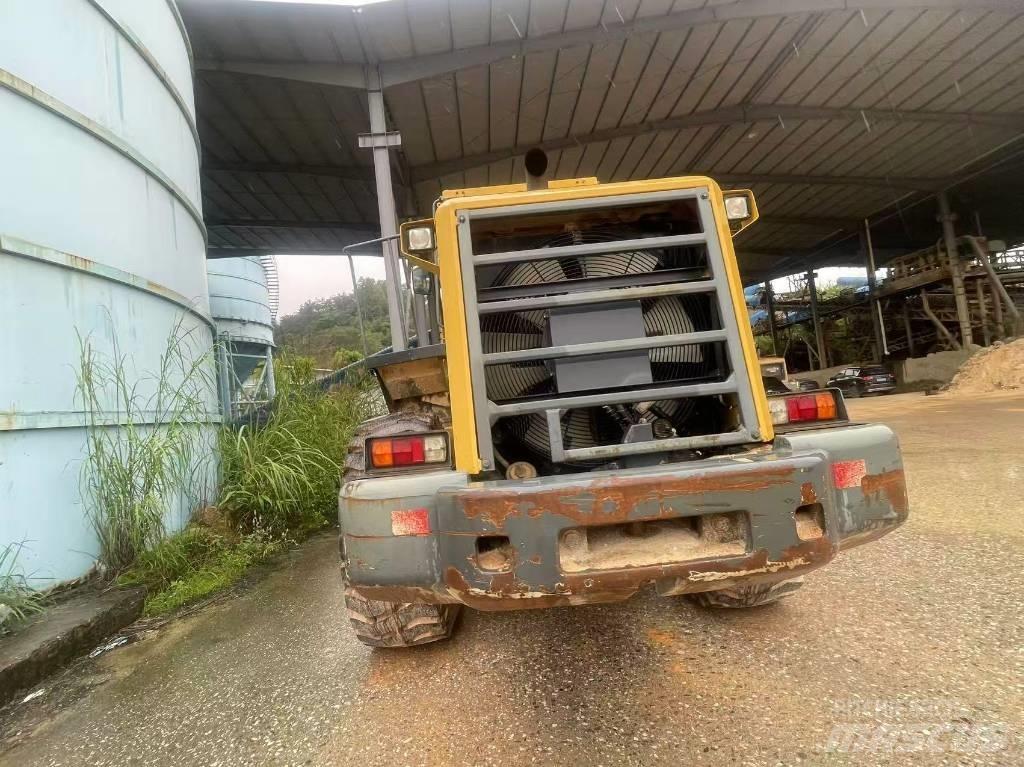 Komatsu WA 380Z-6 Rataslaadurid