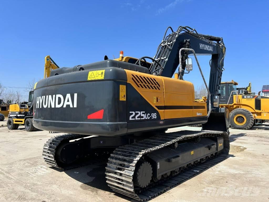 Hyundai 225lc-9s Väikeekskavaatorid 7t-12t