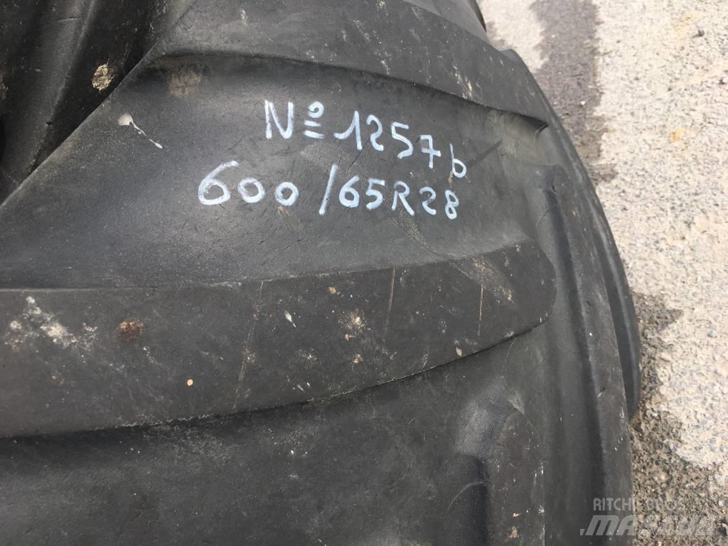 Michelin 600/65R28 Rehvid, rattad ja veljed