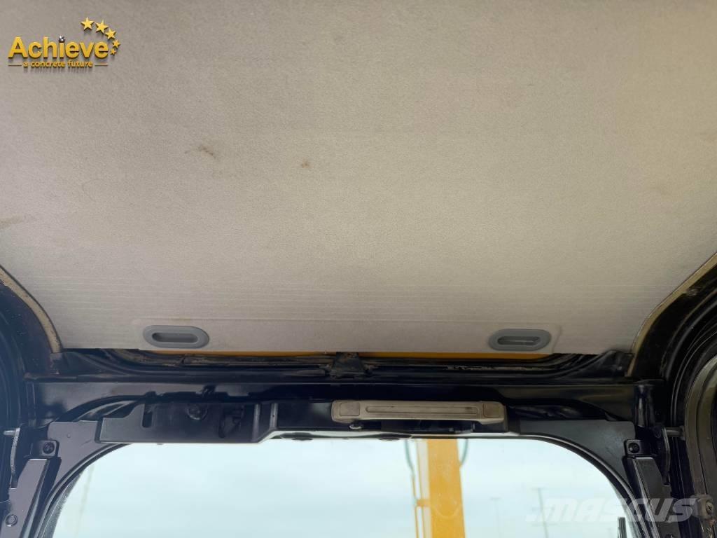 CAT 320 D Roomikekskavaatorid