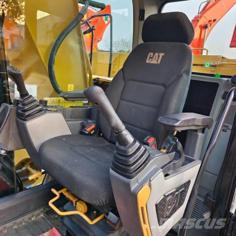 CAT 320 GC Roomikekskavaatorid