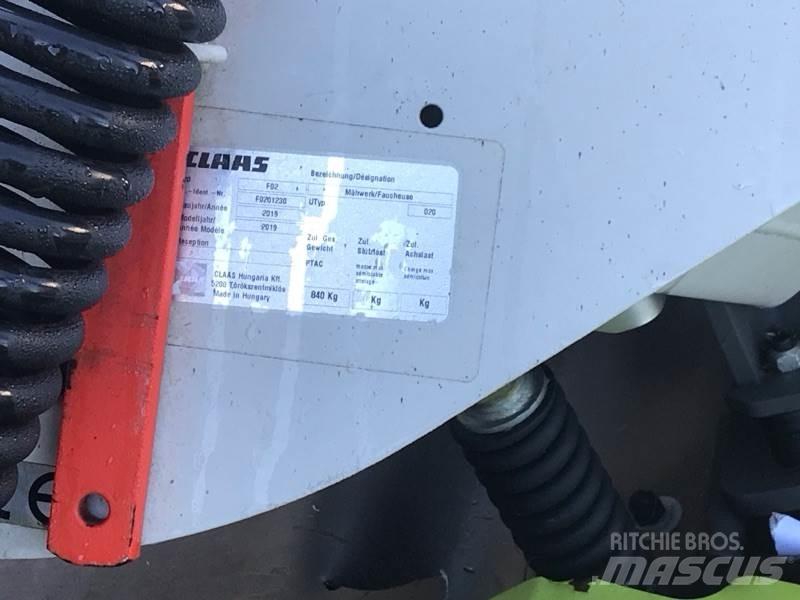 CLAAS CORTO 3200 F Muljurniidukid