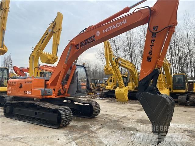 Hitachi EX200-5 Roomikekskavaatorid