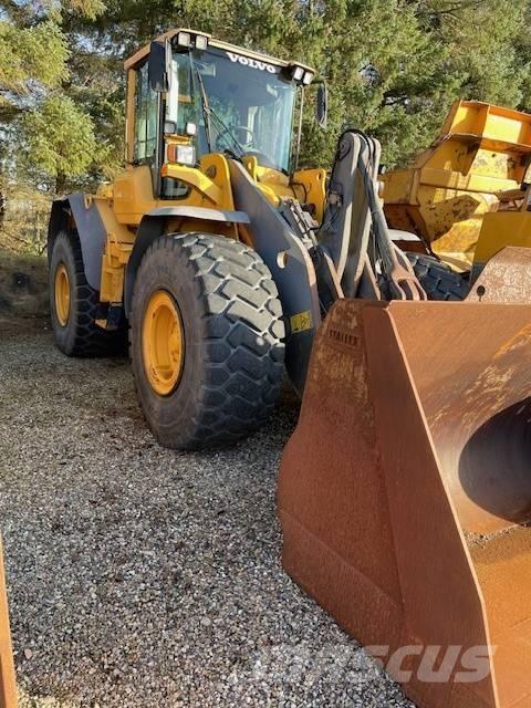 Volvo L120F Rataslaadurid