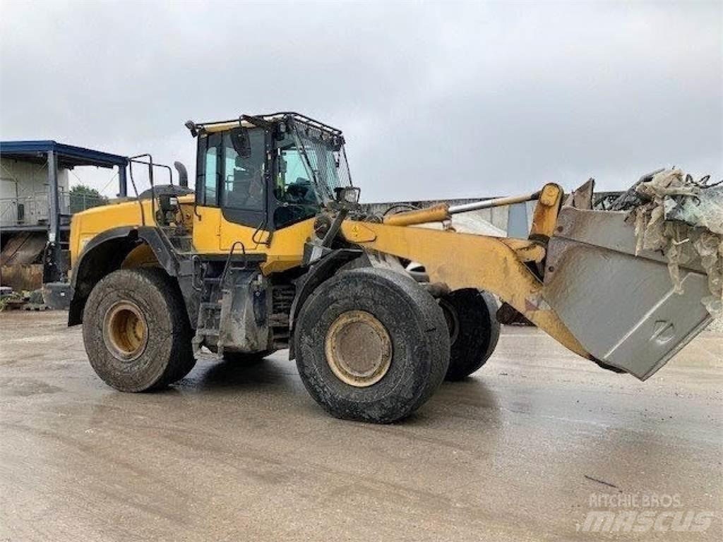 Komatsu WA 380--8E0 Rataslaadurid