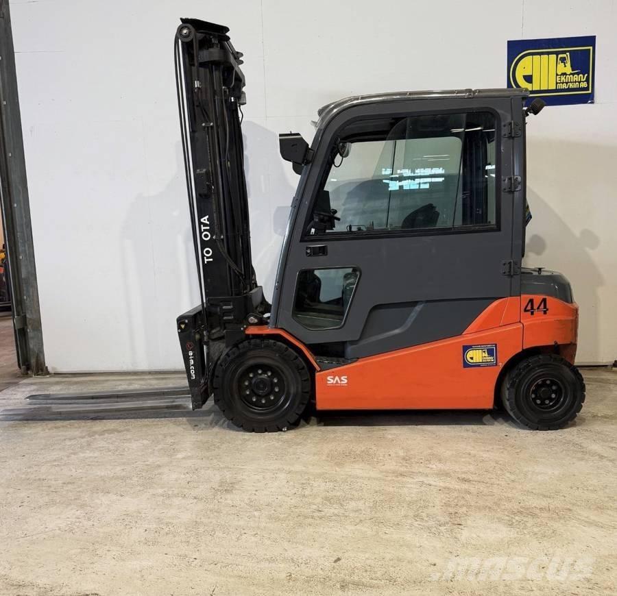 Toyota truck 8FBMT45 Elektritõstukid