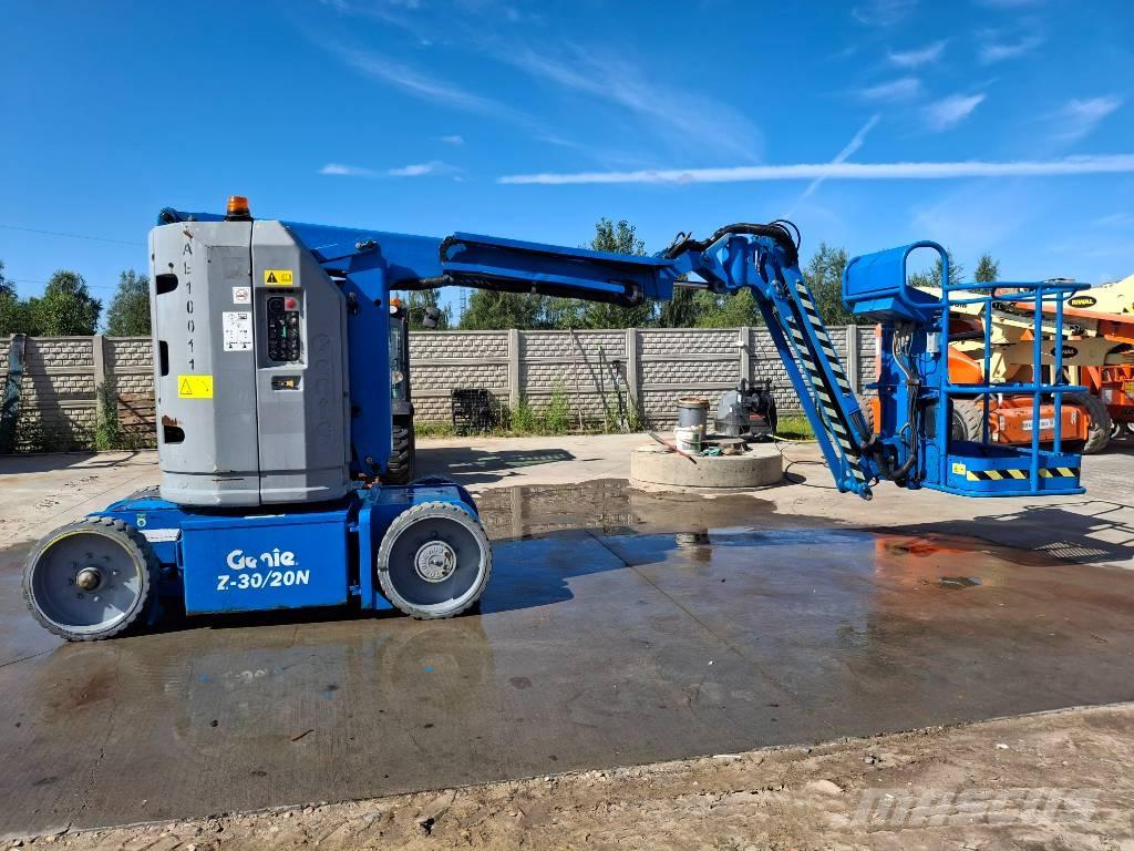 Genie Z30/20N Iseliikuvad poomtõstukid