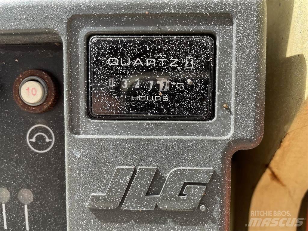 JLG 1930ES Käärtõstukid