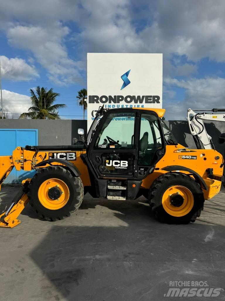 JCB 540-140 HiViz Teleskooplaadurid