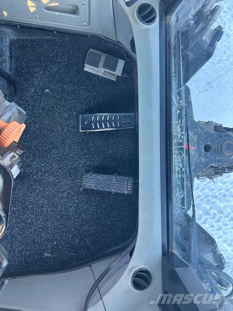 Huddig 1260 C Ekskavaatorlaadurid