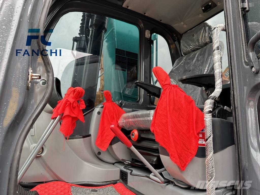 Kobelco SK 200D Roomikekskavaatorid