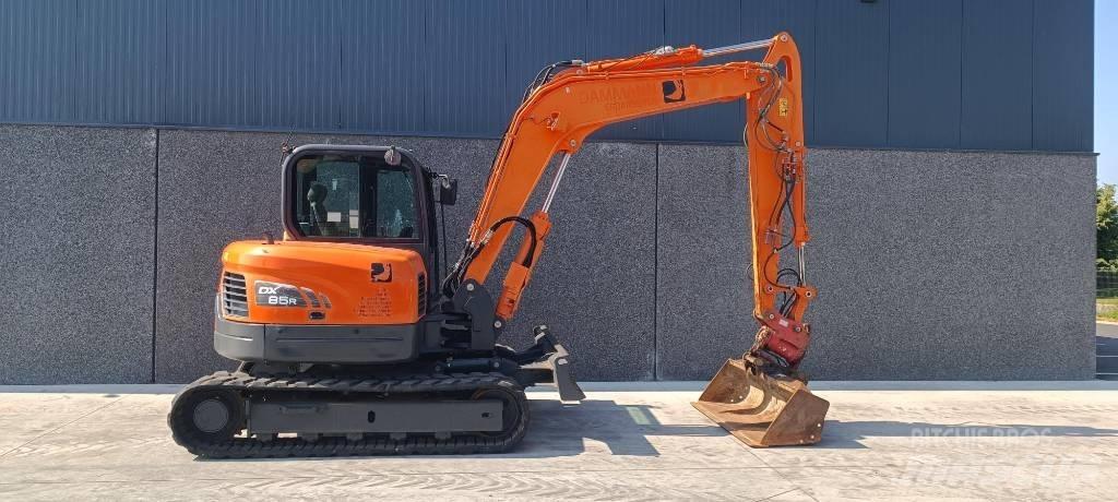 Doosan DX 85 R-3 Väikeekskavaatorid 7t-12t