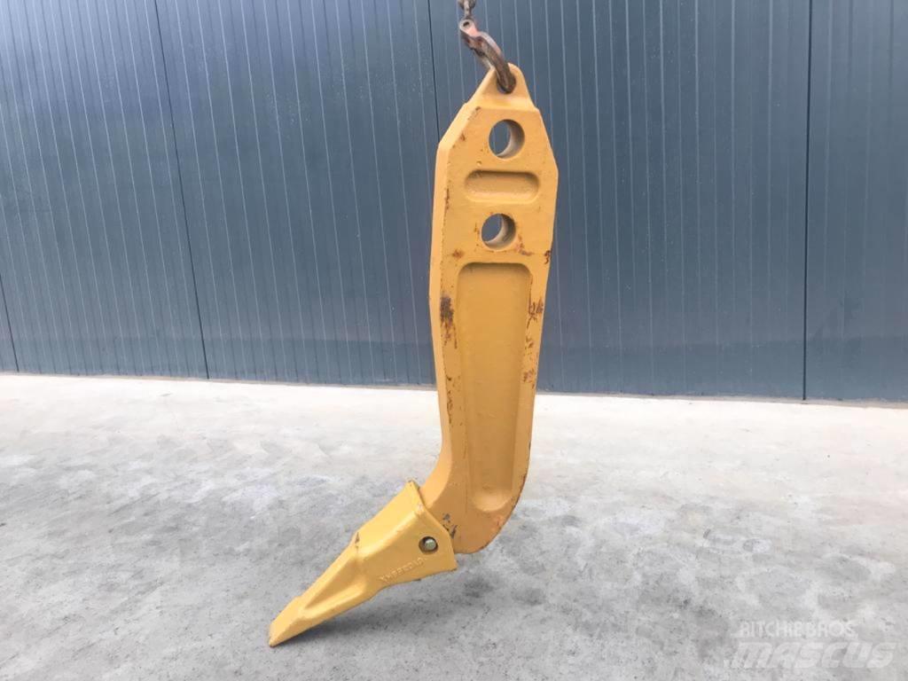 Komatsu D61 Shank Kaabitsad