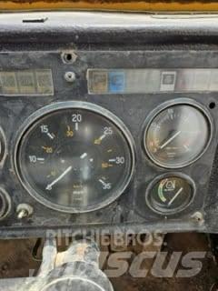 Volvo BM 5350B Liigendraamiga pinnaseveokid