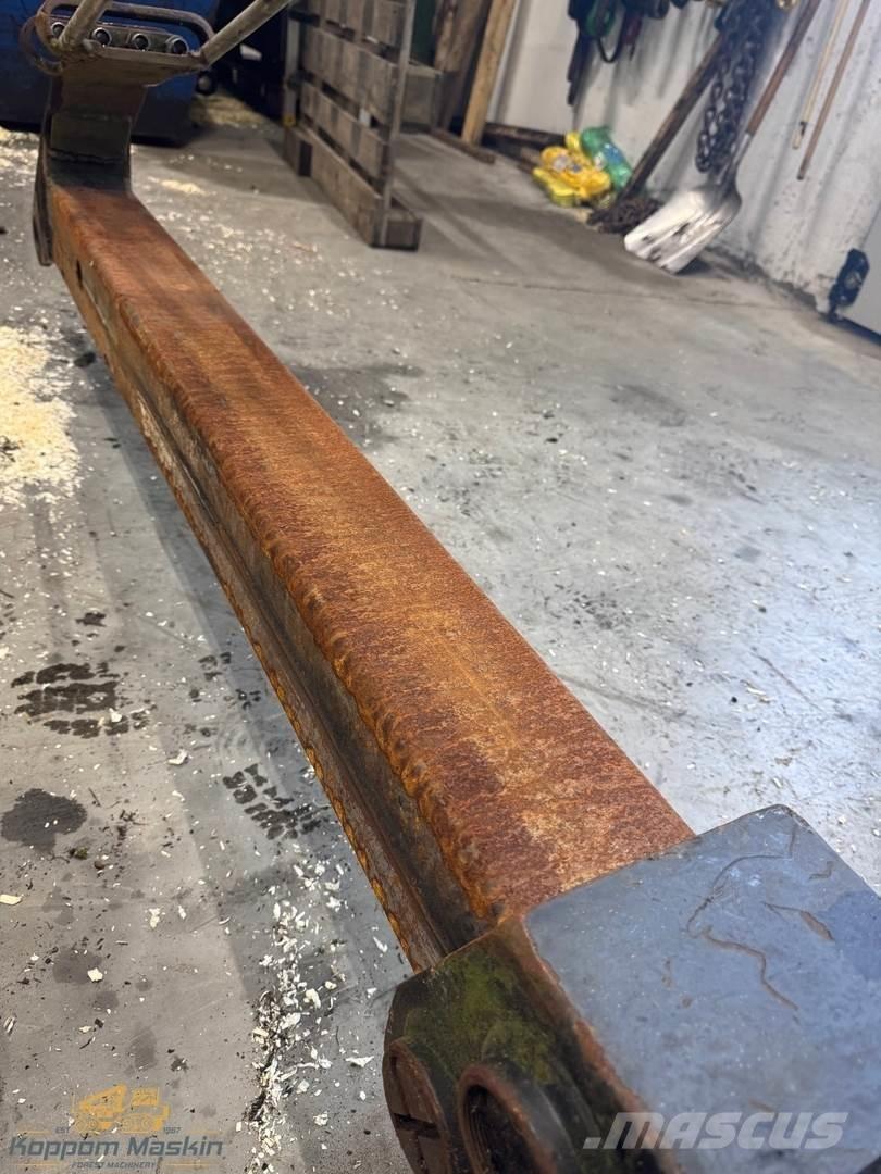 Loglift 59F Forvarderi kraanad