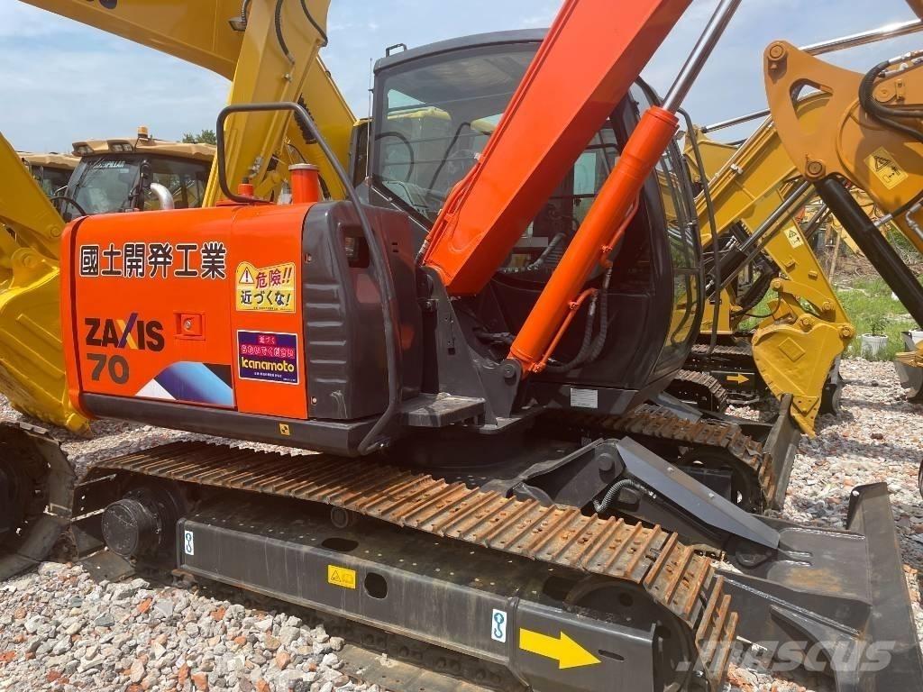 Hitachi ZX 70 Roomikekskavaatorid