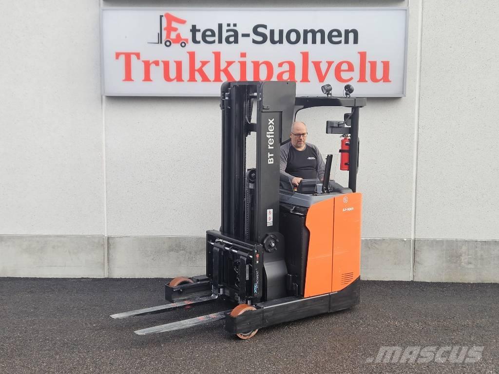 Toyota RRE 140 HE Lükandmastiga tõstukid