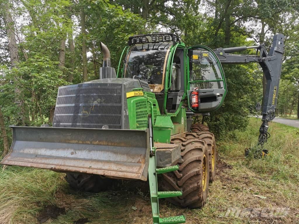 John Deere 1110G Forwarderid