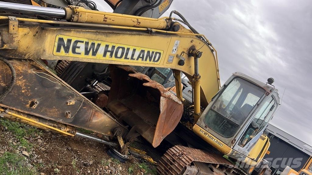 New Holland E 215 B Mootorid