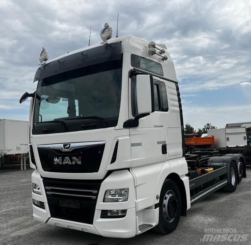 MAN TGX 26.460 BDF Raamautod