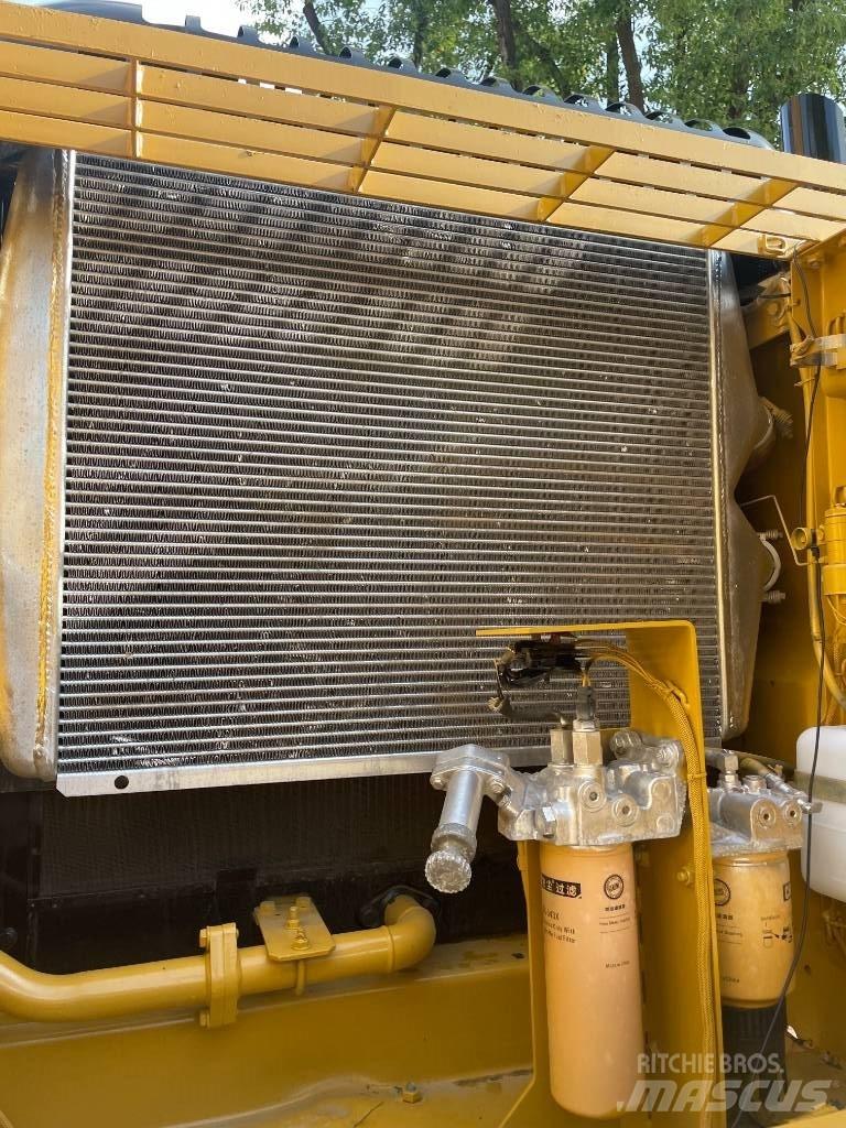 CAT CAT330 Väikeekskavaatorid 7t-12t