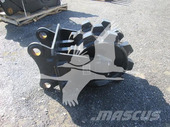  GIYI CAT 320 Rehvid, rattad ja veljed