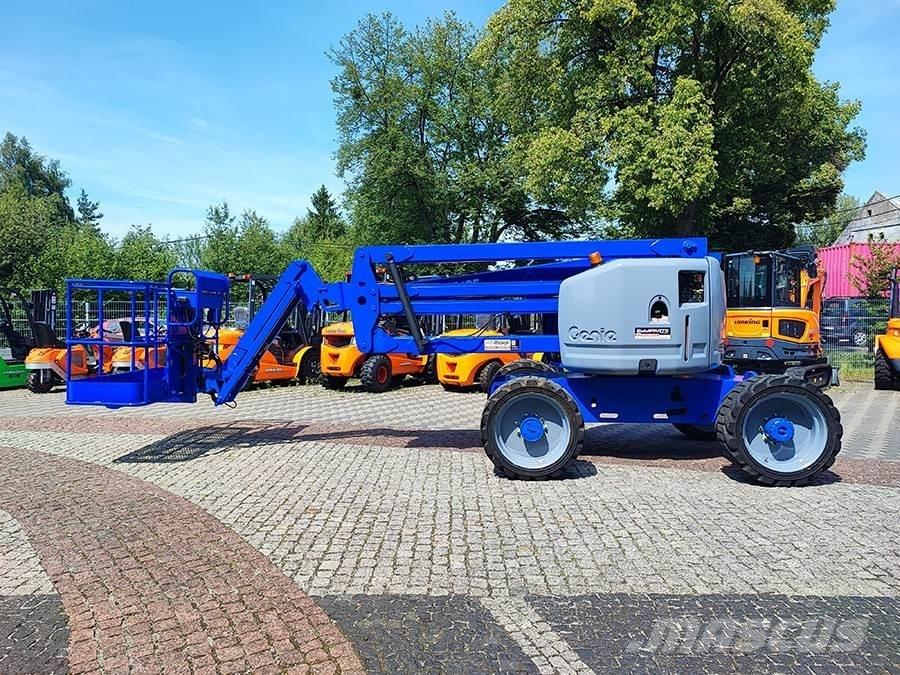 Genie Z-45/25 Auto korvtõstukid