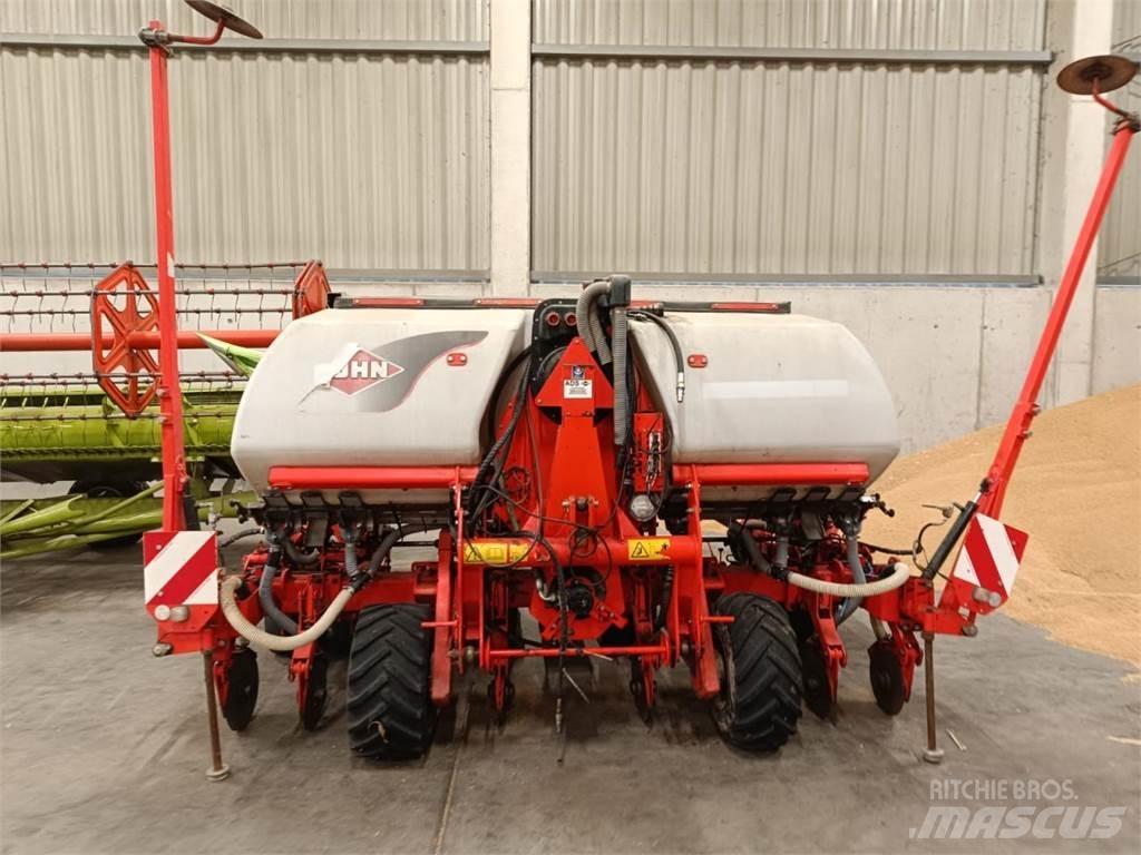 Kuhn Maxima 2TS Täppiskülvikud