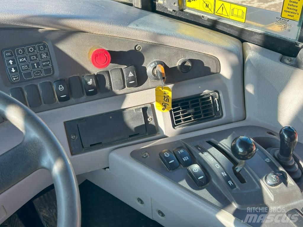 Volvo A 25 G Liigendraamiga pinnaseveokid