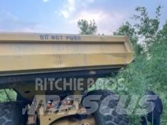 CAT 740 B Liigendraamiga pinnaseveokid