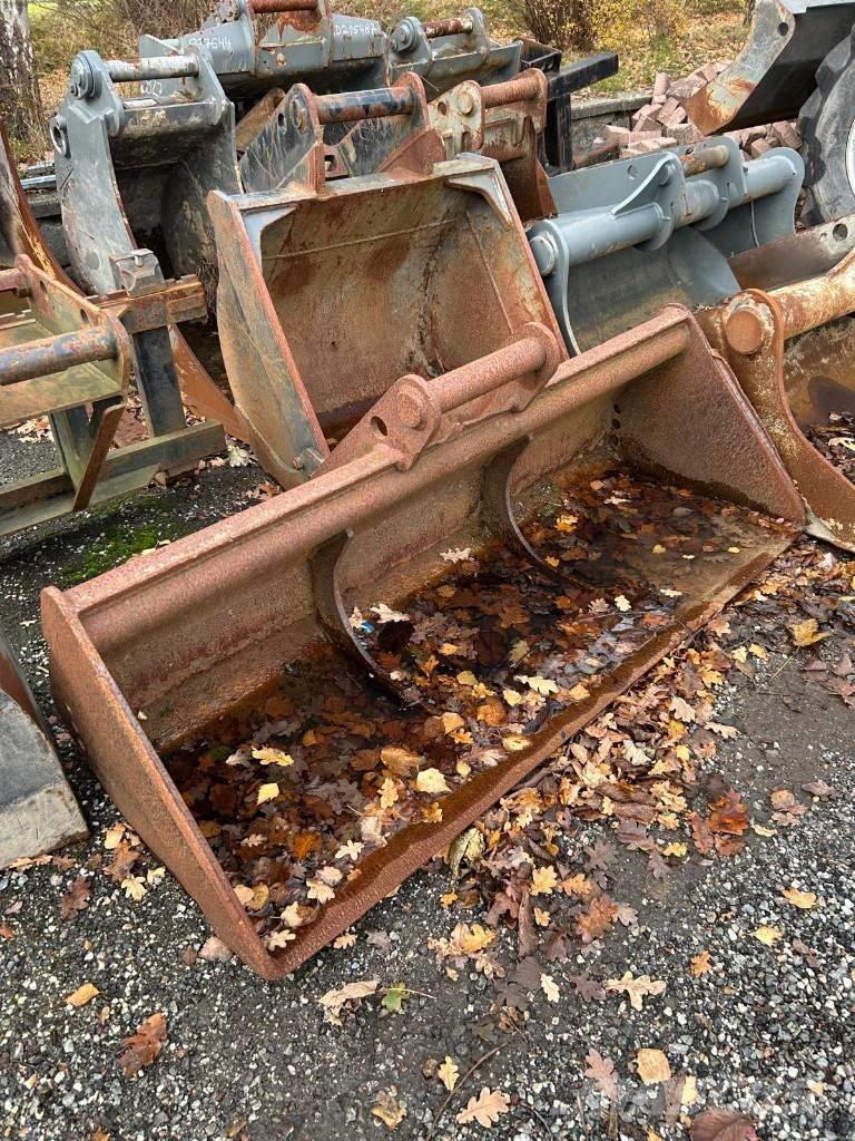 Liebherr 913 compact Ratasekskavaatorid