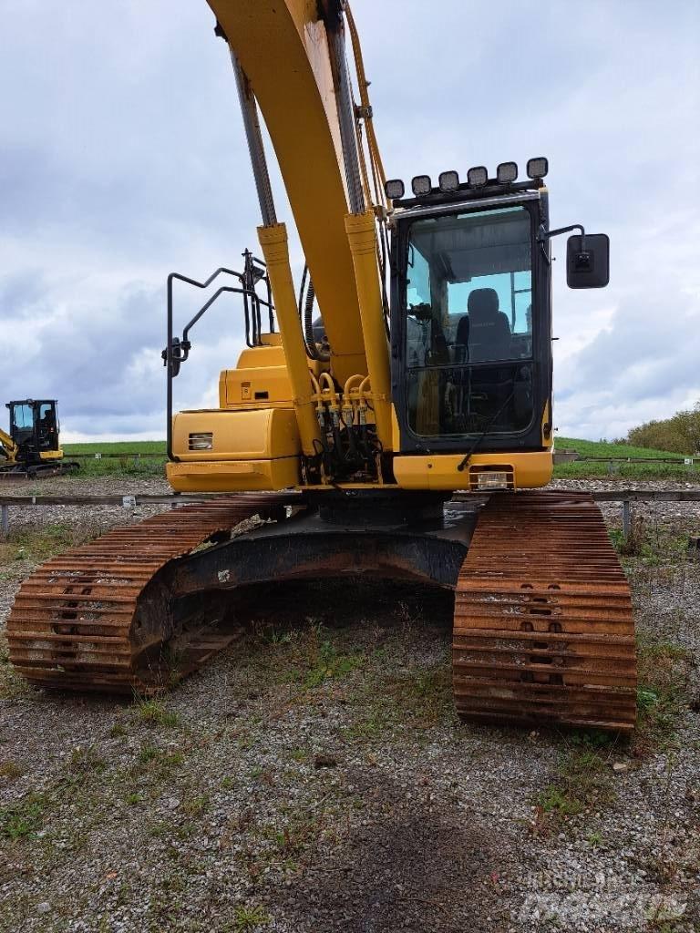 Komatsu PC 240 LC-11 Roomikekskavaatorid