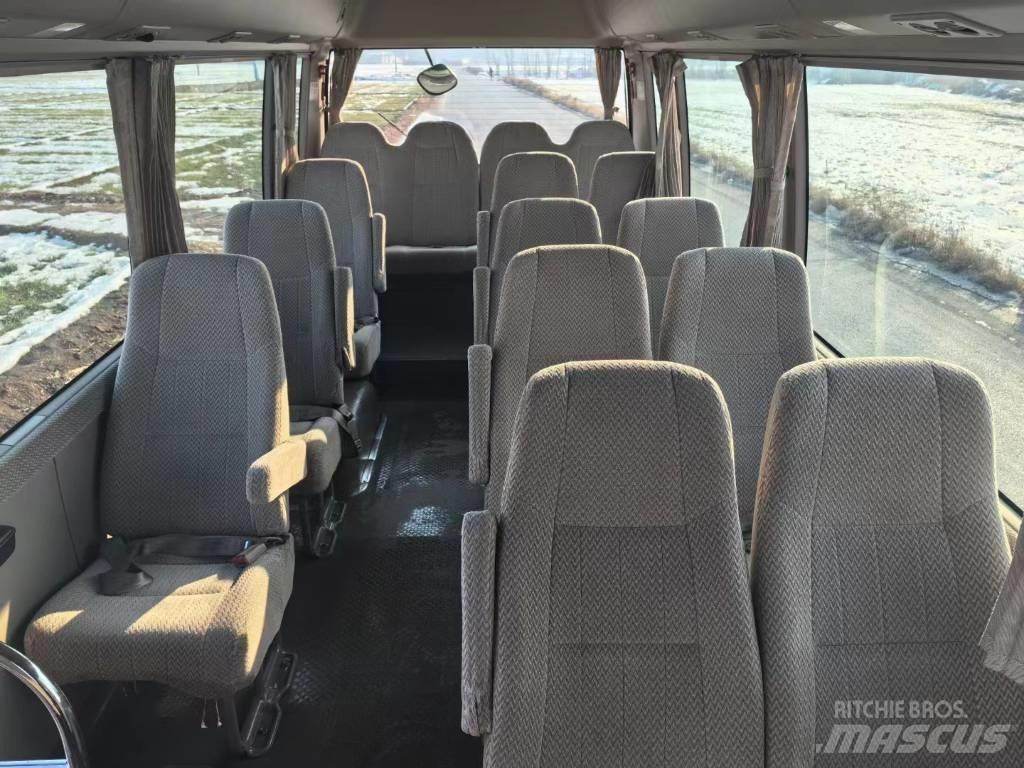 Toyota Coaster Bus Väikebussid