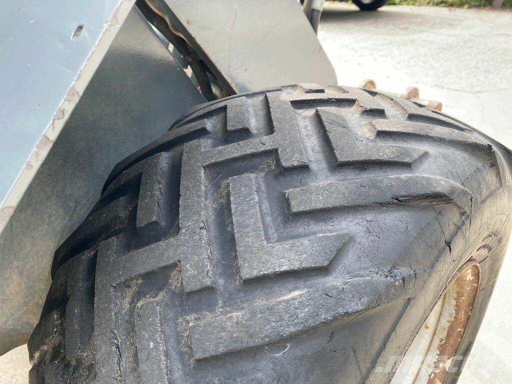 GiANT 332swt Rataslaadurid