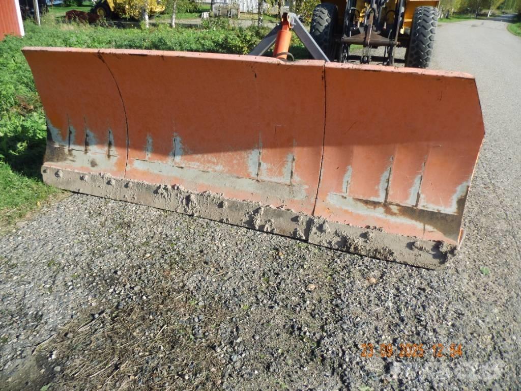 Volvo L 40 B Rataslaadurid