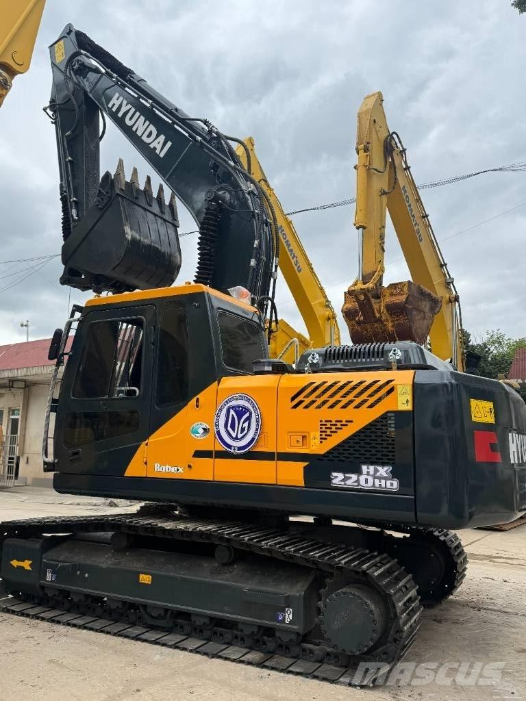 Hyundai HX220HD Roomikekskavaatorid