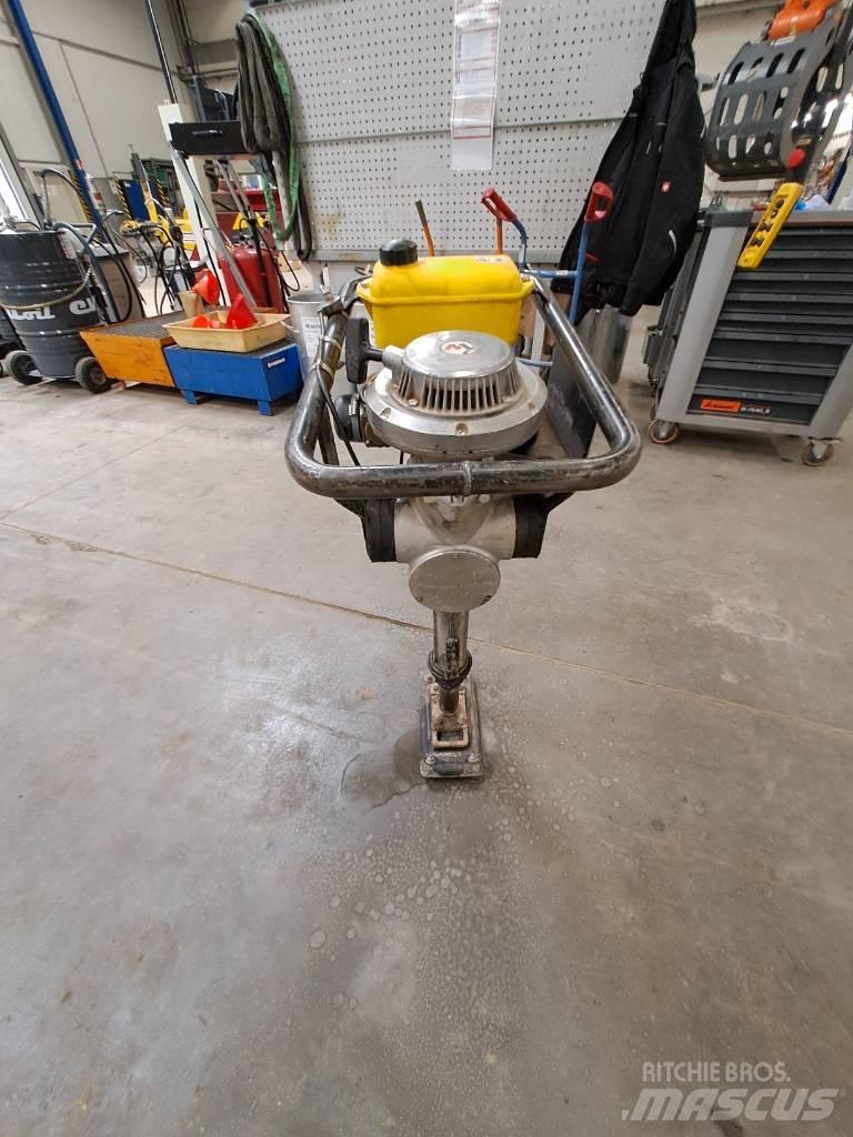 Wacker Neuson BS30 Vibroplaadid