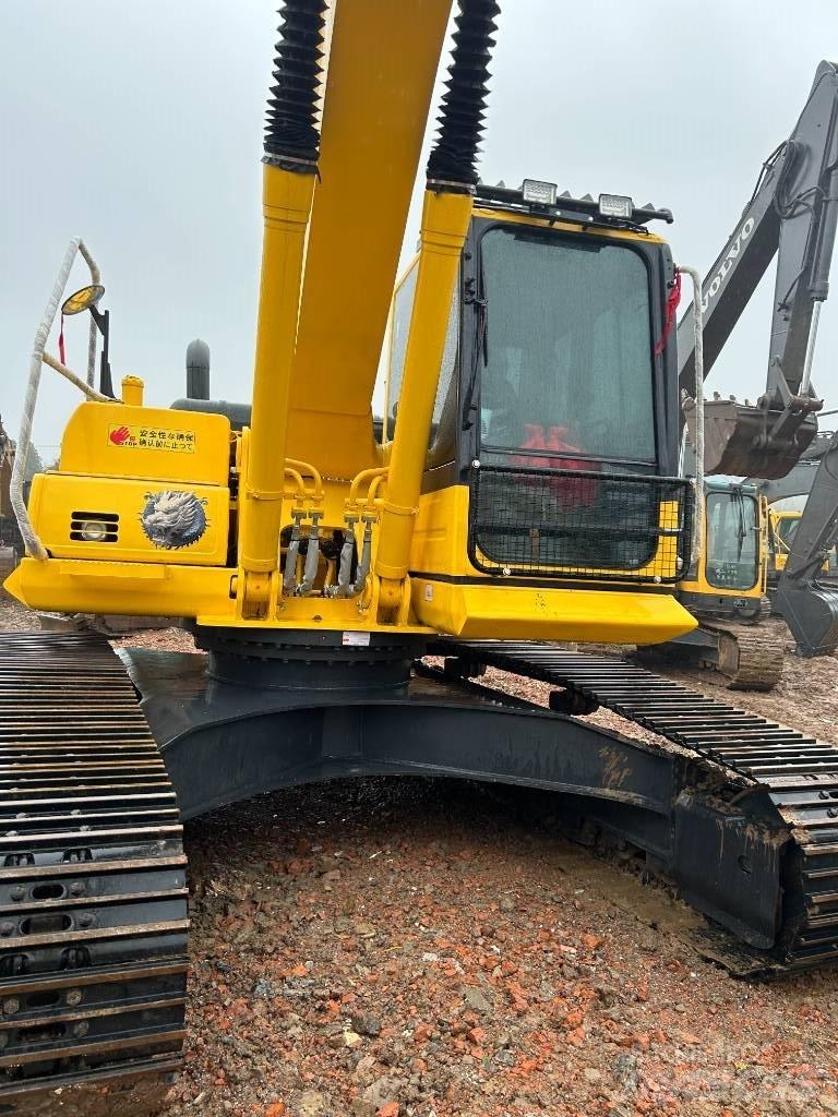 Komatsu PC 240 LC Roomikekskavaatorid