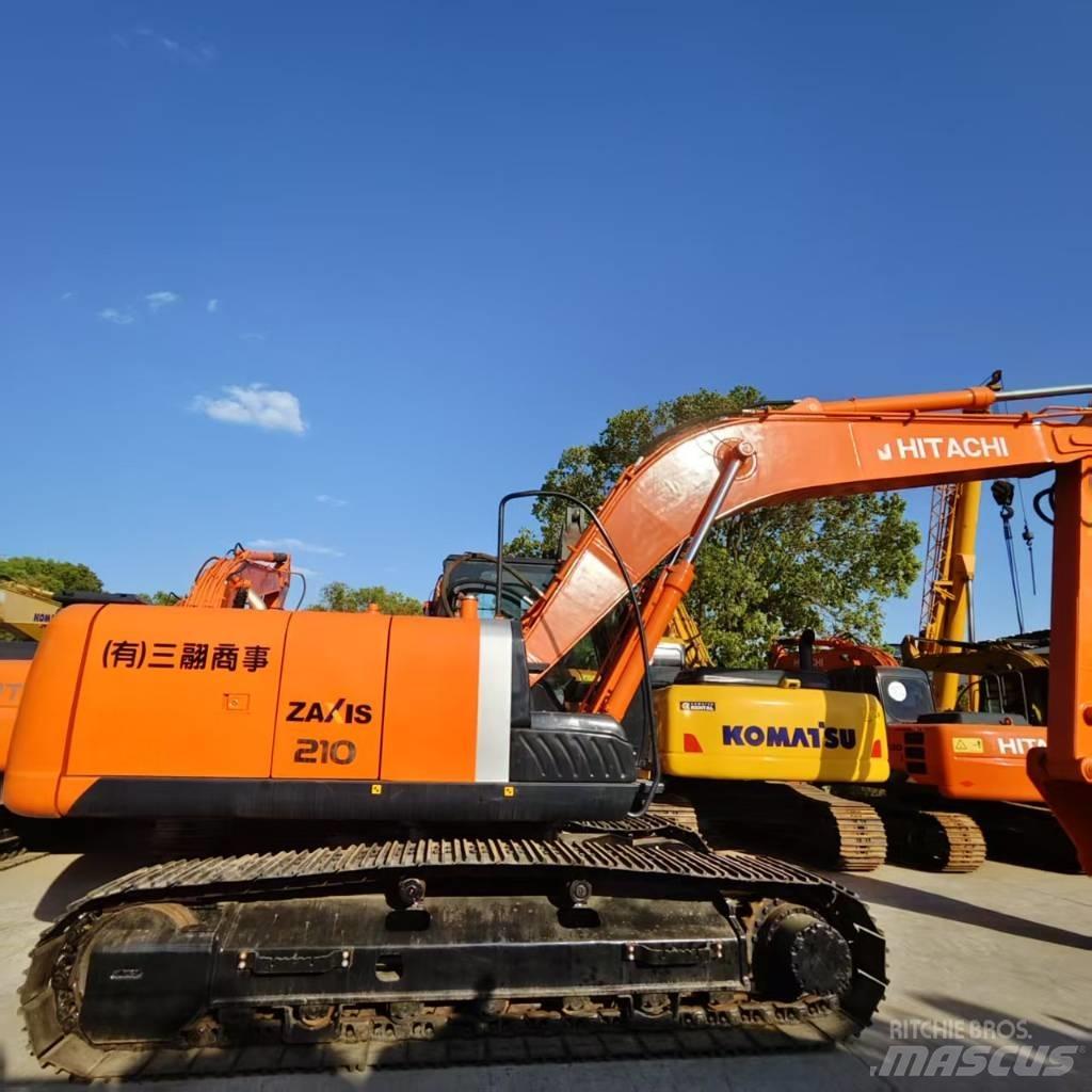 Hitachi ZX 210 Roomikekskavaatorid