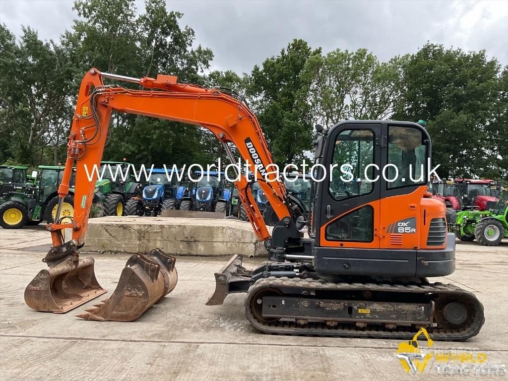 Doosan DX 85 R-3 Väikeekskavaatorid 7t-12t