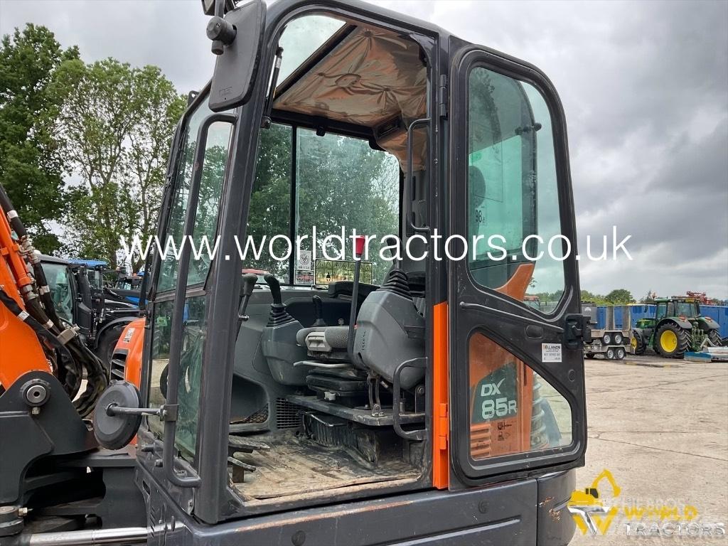 Doosan DX 85 R-3 Väikeekskavaatorid 7t-12t