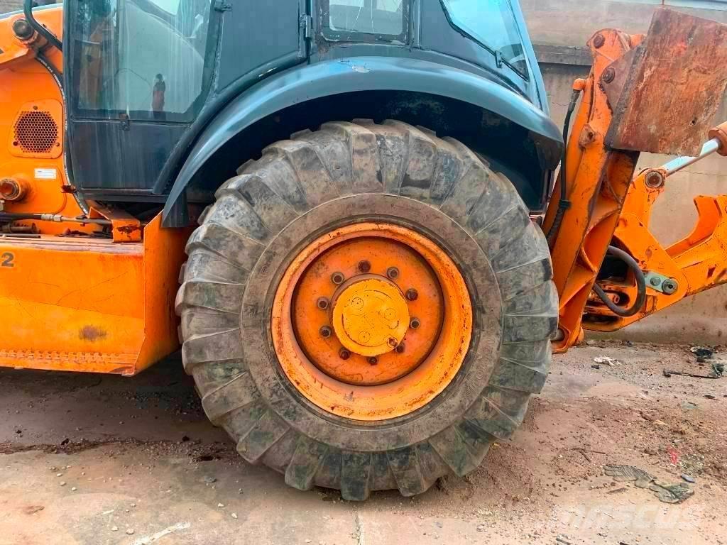 CASE 580 M Ekskavaatorlaadurid