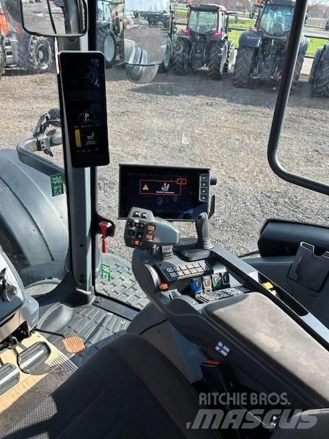 Valtra T 235 D Traktorid