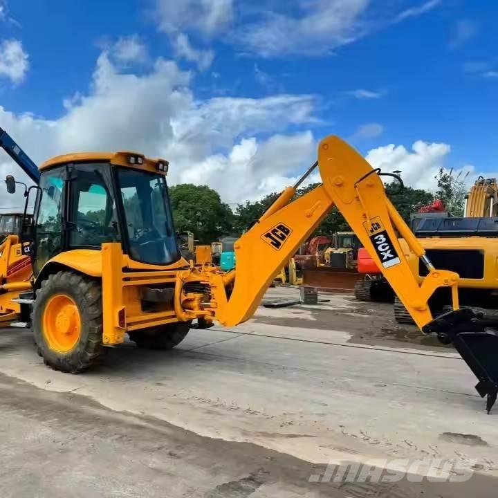 JCB 3 CX Ekskavaatorlaadurid