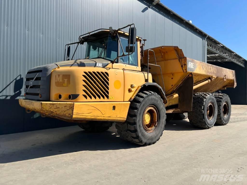 Volvo A30E Liigendraamiga pinnaseveokid