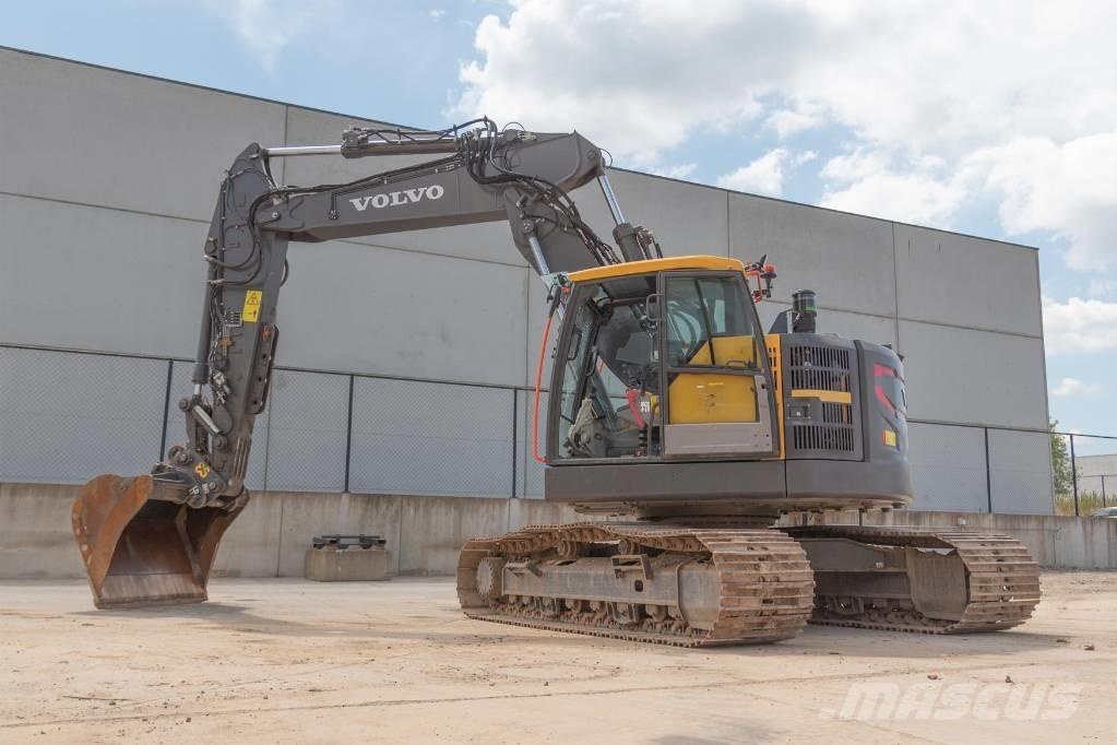 Volvo ECR 235 E Roomikekskavaatorid